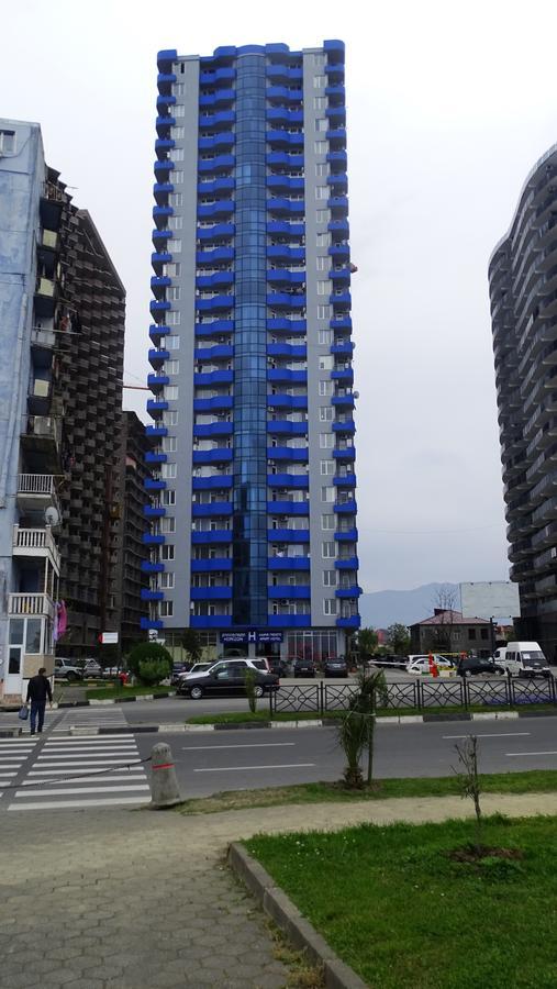 Апартаменты - Первая Линия! Batumi Luaran gambar